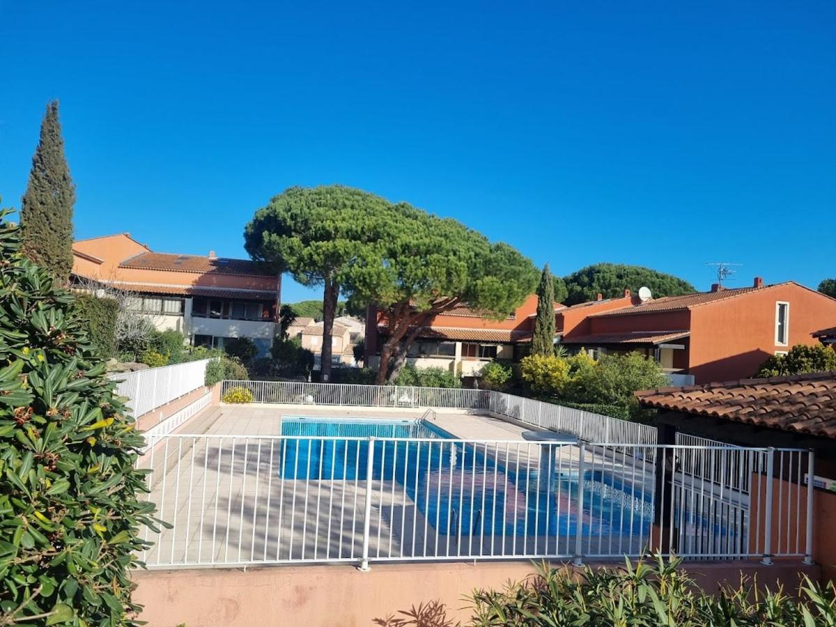 Lumineux Avec Piscine Appartamento Fréjus